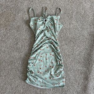 Windsor S Floral Light Green Dress With Tie in Front